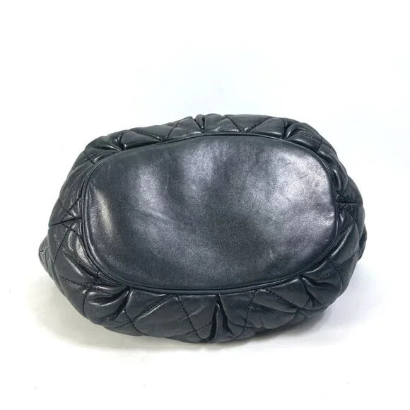 CHANEL Black Leather Logo Shoulder Bag - Picture 5 of 15